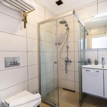 Apartment Luminous Seafront With Fascinating Sea View In The Heart Of Bodrum
